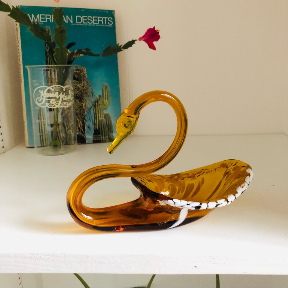 Vintage > MCM Hand Blown Amber Art Glass Spotted Swan Bowl Dish